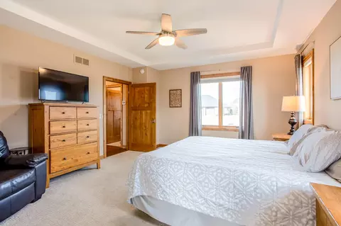 Bedroom - 3571 Wildflower Rd S, Saint Cloud, MN 56301 photo 3 of 10