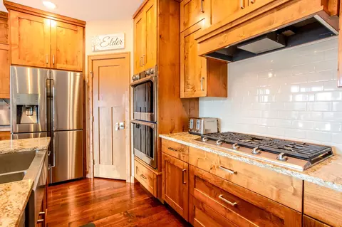 Kitchen - 3571 Wildflower Rd S, Saint Cloud, MN 56301 photo 4 of 6