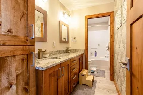 Bath - 3571 Wildflower Rd S, Saint Cloud, MN 56301 photo 7 of 7