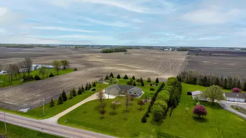 6509 100th St, Glencoe, MN 55336