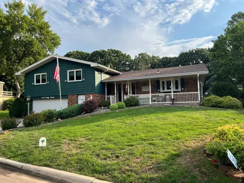 Exterior - 413 Ridge Rd, Albert Lea, MN 56007 photo 2 of 11