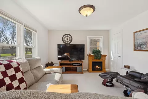 310 2nd St E, Hector, MN 55342 photo 6