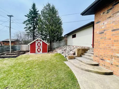 Exterior - 25 Circle Dr, Gilbert, MN 55741 photo 2 of 5