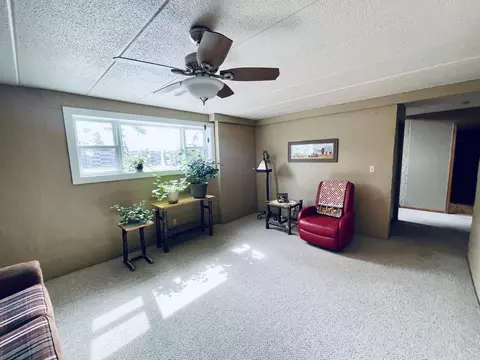 Living - 25 Circle Dr, Gilbert, MN 55741 photo 8 of 10