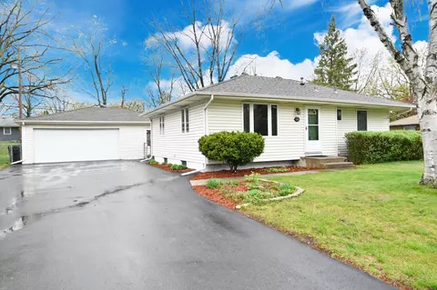 5933 Cavell Ave N, New Hope, MN 55428