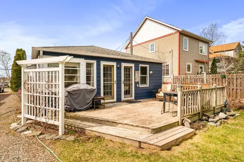 Exterior - 3322 Minnesota Ave, Duluth, MN 55802 photo 7 of 18