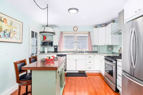 Kitchen - 3322 Minnesota Ave, Duluth, MN 55802 photo 1 of 3