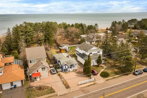 View/Area - 3322 Minnesota Ave, Duluth, MN 55802 photo 3 of 9