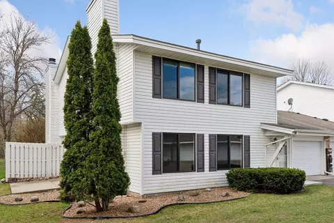 3842 Heather Dr, Eagan, MN 55122