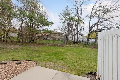 3842 Heather Dr, Eagan, MN 55122 photo 23