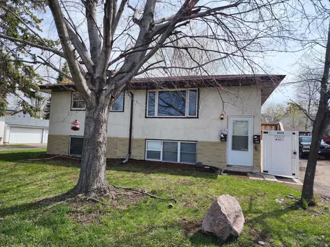 4573 Main St NE, Fridley, MN 55421