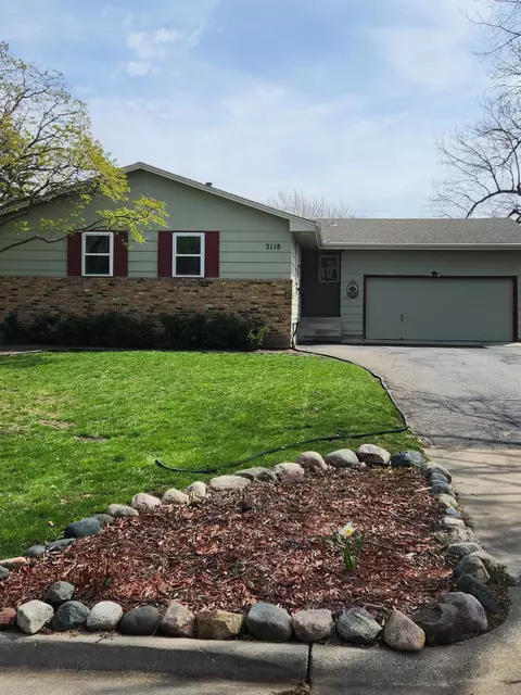 3118 Aquila Ave N, Crystal, MN 55427