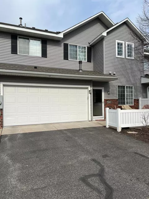 1911 111th Ave NE, Blaine, MN 55449