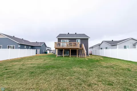 320 6th St E, Horace, ND 58047 photo 49