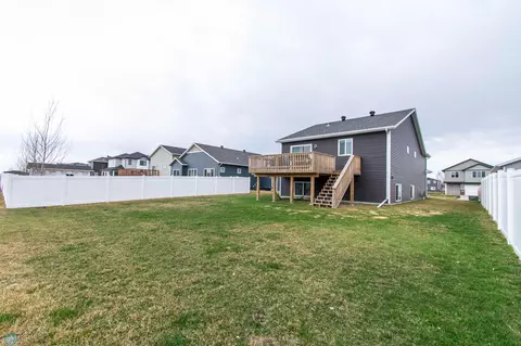 320 6th St E, Horace, ND 58047 photo 48