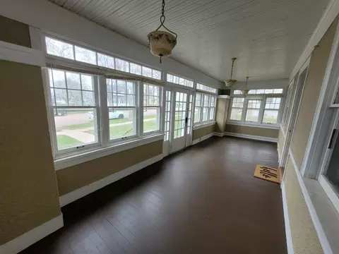 413 4th St E, Jasper, MN 56144 photo 2