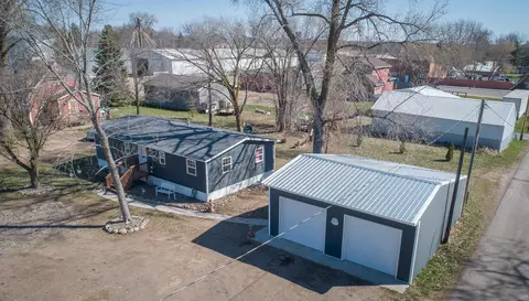 190 S 1st St, Foreston, MN 56330