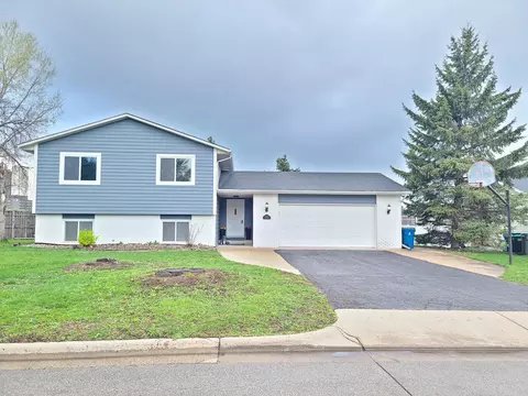 4944 Poppy Ln, Edina, MN 55435