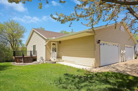 1111 Lilac Ct, Waconia, MN 55387