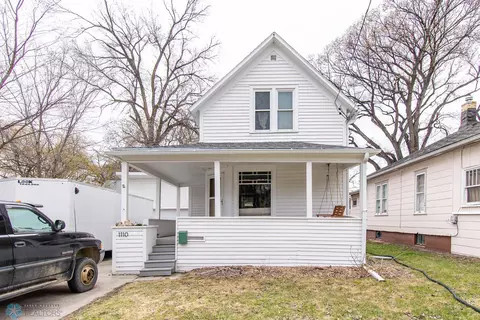1110 7 Ave S, Fargo, ND 58103