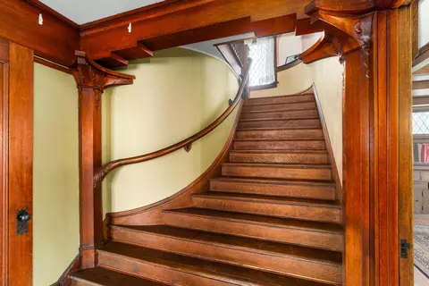 2031 E 1st St, Duluth, MN 55812 photo 16