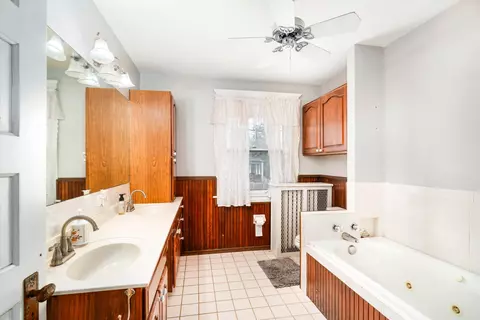 2031 E 1st St, Duluth, MN 55812 photo 25
