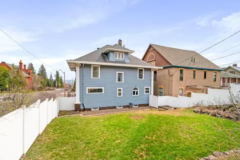 2031 E 1st St, Duluth, MN 55812 photo 43