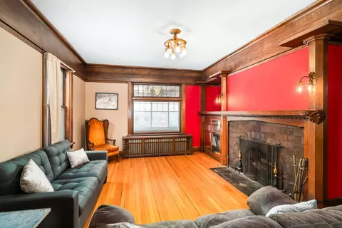 2031 E 1st St, Duluth, MN 55812 photo 2