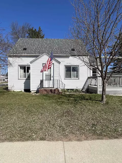 510 Front Ave, Park Rapids, MN 56470