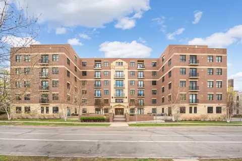 370 Marshall Ave #402, Saint Paul, MN 55102