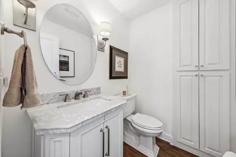 353 Park St E, Wayzata, MN 55391 photo 12