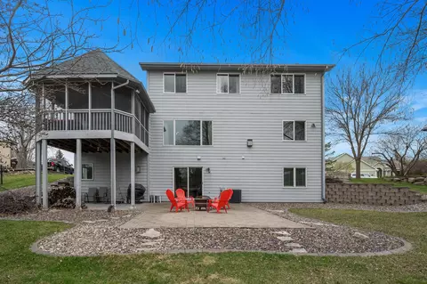 Exterior - 150 Pondview Dr, Loretto, MN 55357 photo 5 of 6