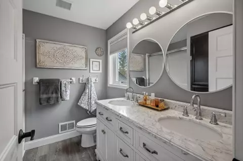 Bath - 150 Pondview Dr, Loretto, MN 55357 photo 4 of 5