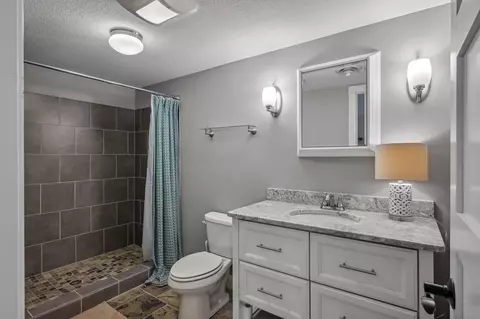 Bath - 150 Pondview Dr, Loretto, MN 55357 photo 5 of 5