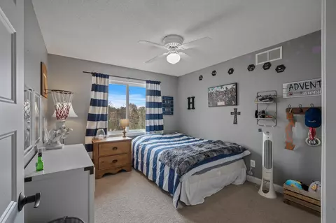 Bedroom - 150 Pondview Dr, Loretto, MN 55357 photo 2 of 6
