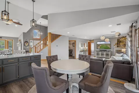 Dining - 150 Pondview Dr, Loretto, MN 55357 photo 4 of 5