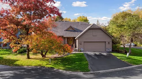 4750 Bouleau Rd, White Bear Lake, MN 55110