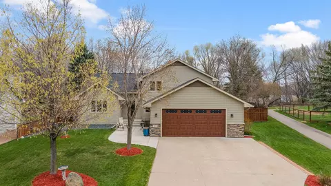 9430 Lakeside Trl, Champlin, MN 55316