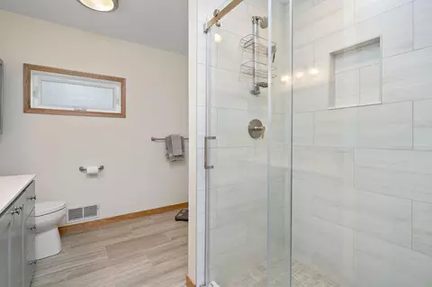 Bath - 9430 Lakeside Trl, Champlin, MN 55316 photo 1 of 4