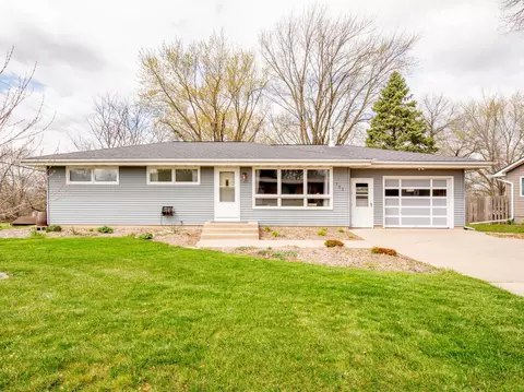 701 College St N, Prescott, WI 54021