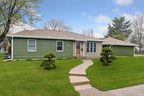 5950 Upton Ave S, Minneapolis, MN 55410
