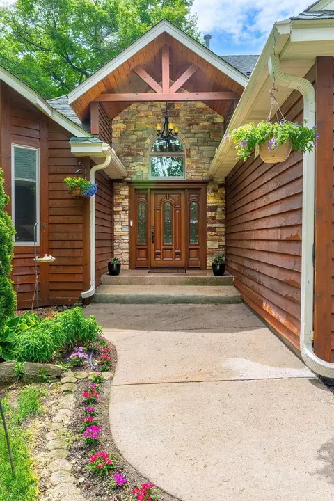 n4824 1110th Street, Prescott, WI 54021