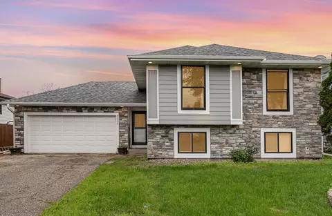 5050 Upper 182nd St W, Farmington, MN 55024