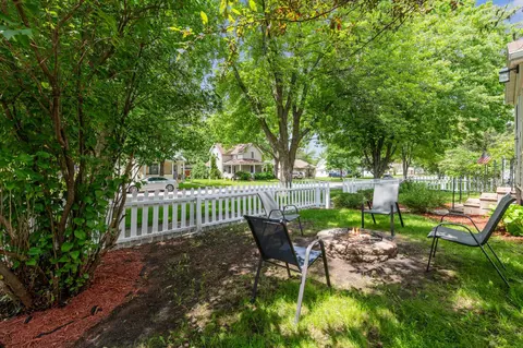 903 1st Ave NW, Faribault, MN 55021 photo 3