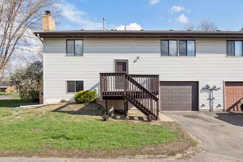 9925 Cord St NE, Circle Pines, MN 55014