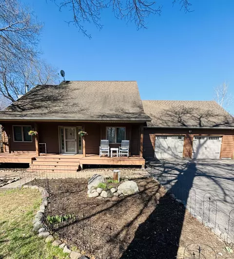 731 220th St, Osceola, WI 54020