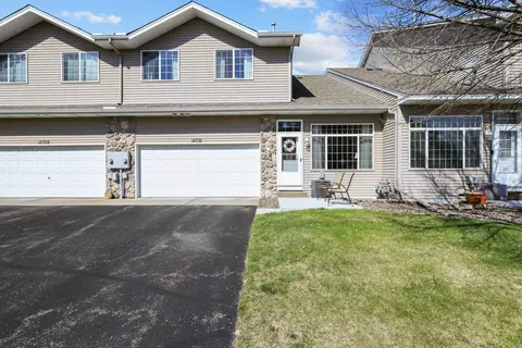 12732 Drake Cir NW, Coon Rapids, MN 55448