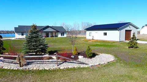 121 Lynn Rd, Ottertail, MN 56571 photo 8