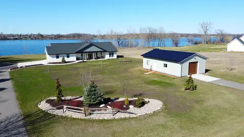 121 Lynn Rd, Ottertail, MN 56571 photo 6