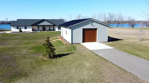 121 Lynn Rd, Ottertail, MN 56571 photo 4